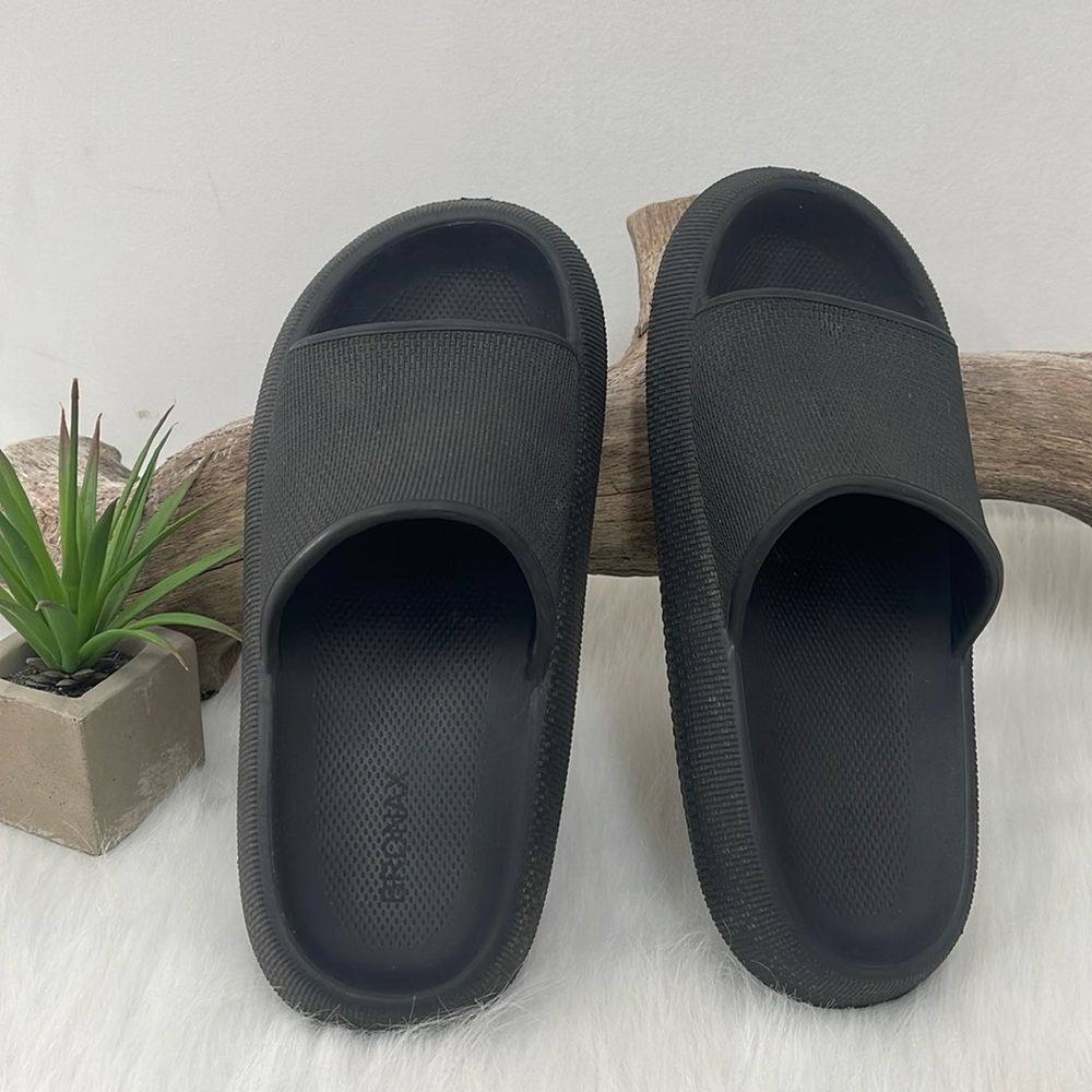 Bronx Womens Black Slip On Pool Slide Sandals Shoes